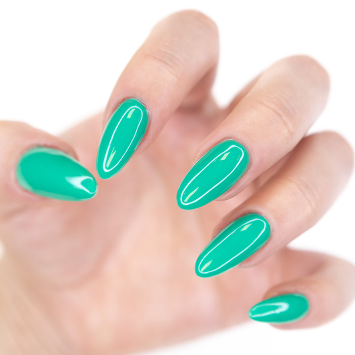 Gelousy Clover Gel Polish - Lifestyle Green Nails Image